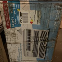 PERFECT AIRE WALL CONDITIONER 14,000 BTU