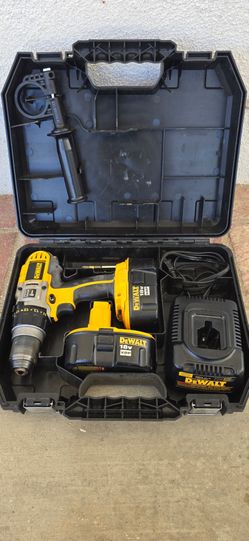 Dewalt hammer drill set