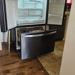 Whirlpool Refrigerator 
