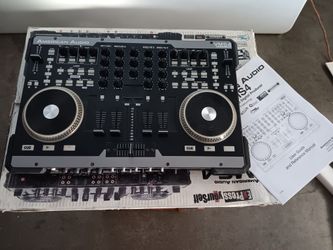 AMERICAN AUDIO VMS4 / MIDI CONTROLLER