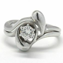 Ladies Diamond/White Gold Wedding Set