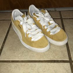 Normal Wear N Tear N I’m Letting It Go For 30 Flat So Come Get Them 