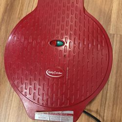 Betty Crocker Countertop Pizza Maker, 1440-Watt Pizza Maker Machine for Home, BC-2958CR