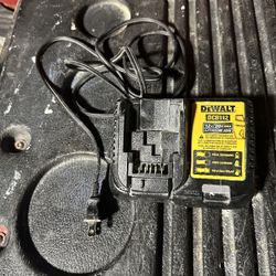 Dewalt Batter Charger