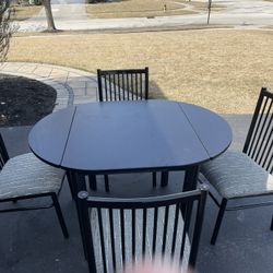 Table With 4 Chairs