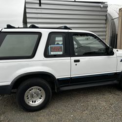 1994 Ford Explorer