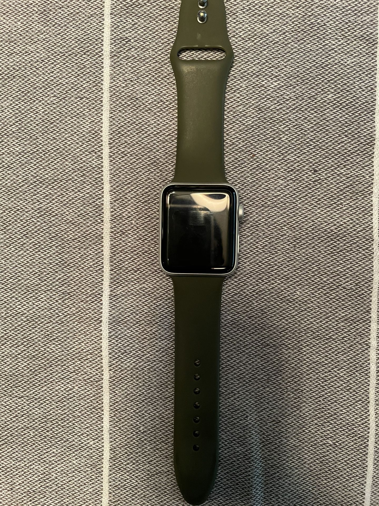 Apple Watch 3 WiFi And Cellular