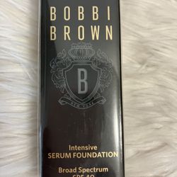 Bobbi Brown Foundation 