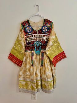 Afghani dress Q