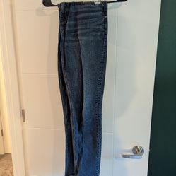 Assorted bottoms size 10