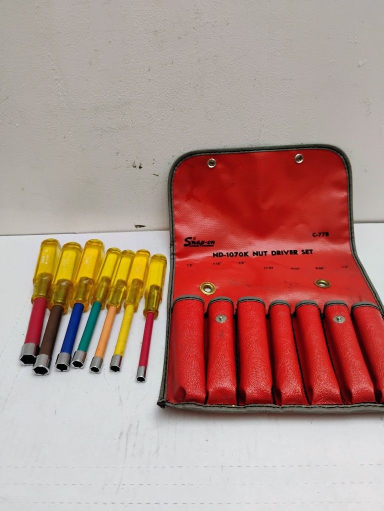 Snap on nut driver set