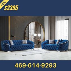 New Contemporary Sofa And Loveseat With Pillows 