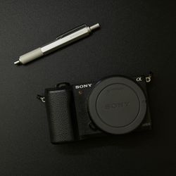 Sony A5100 Digital Mirrorless Camera