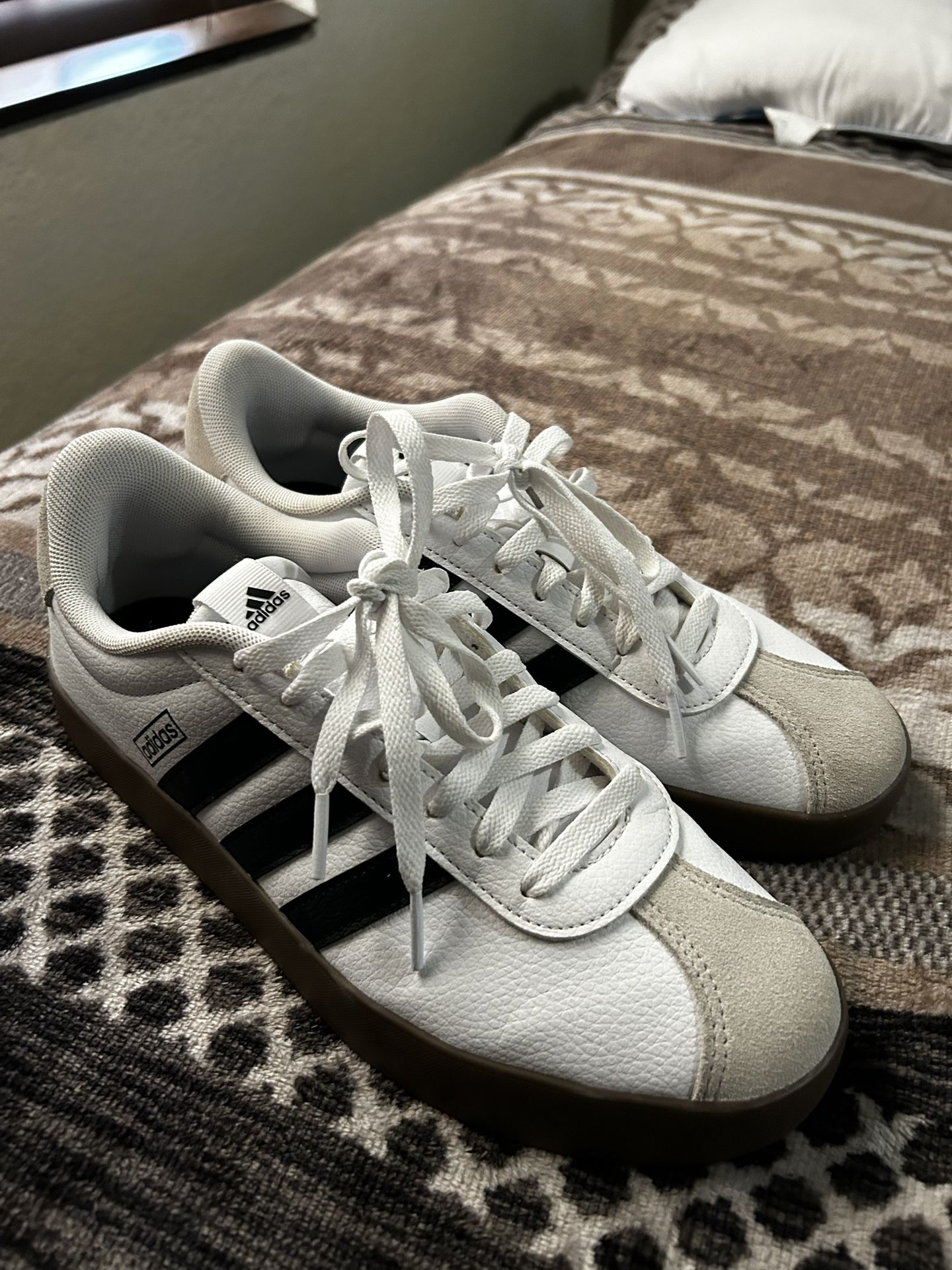 Adidas Shoes Men (No Box) 9.0