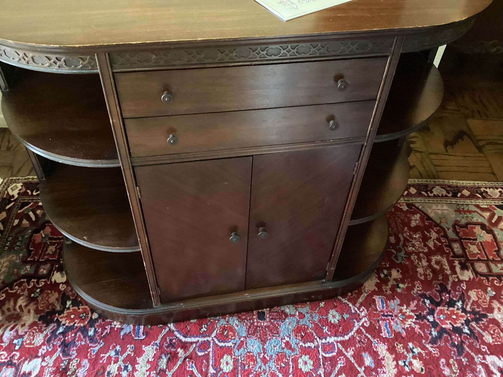 Beautiful Cabinet. See Pictures Great condition