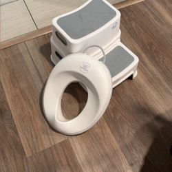 Toilet Seat and Steps for Toddler