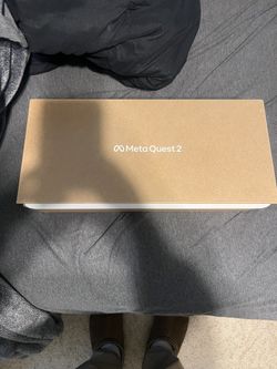 Meta Oculus Quest 2 128GB Standalone VR Headset - White 