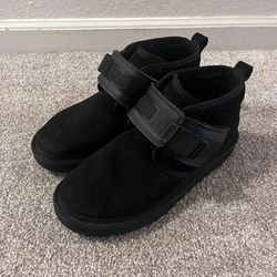 Men’s Uggs Neumel Snapback Boots Size 9