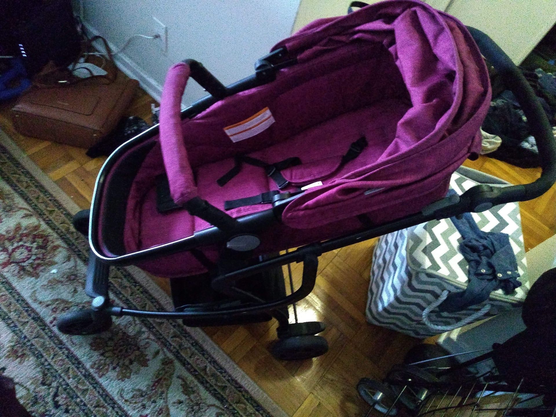 Urbini Baby Stroller/Bed & Car Seat