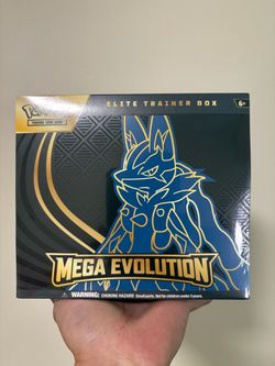 Mega Evolution Lucario ETB