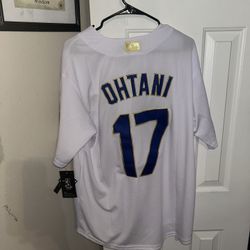Nike Shohei Ohtani Dodgers jersey in white with blue and gold lettering and number, size L 