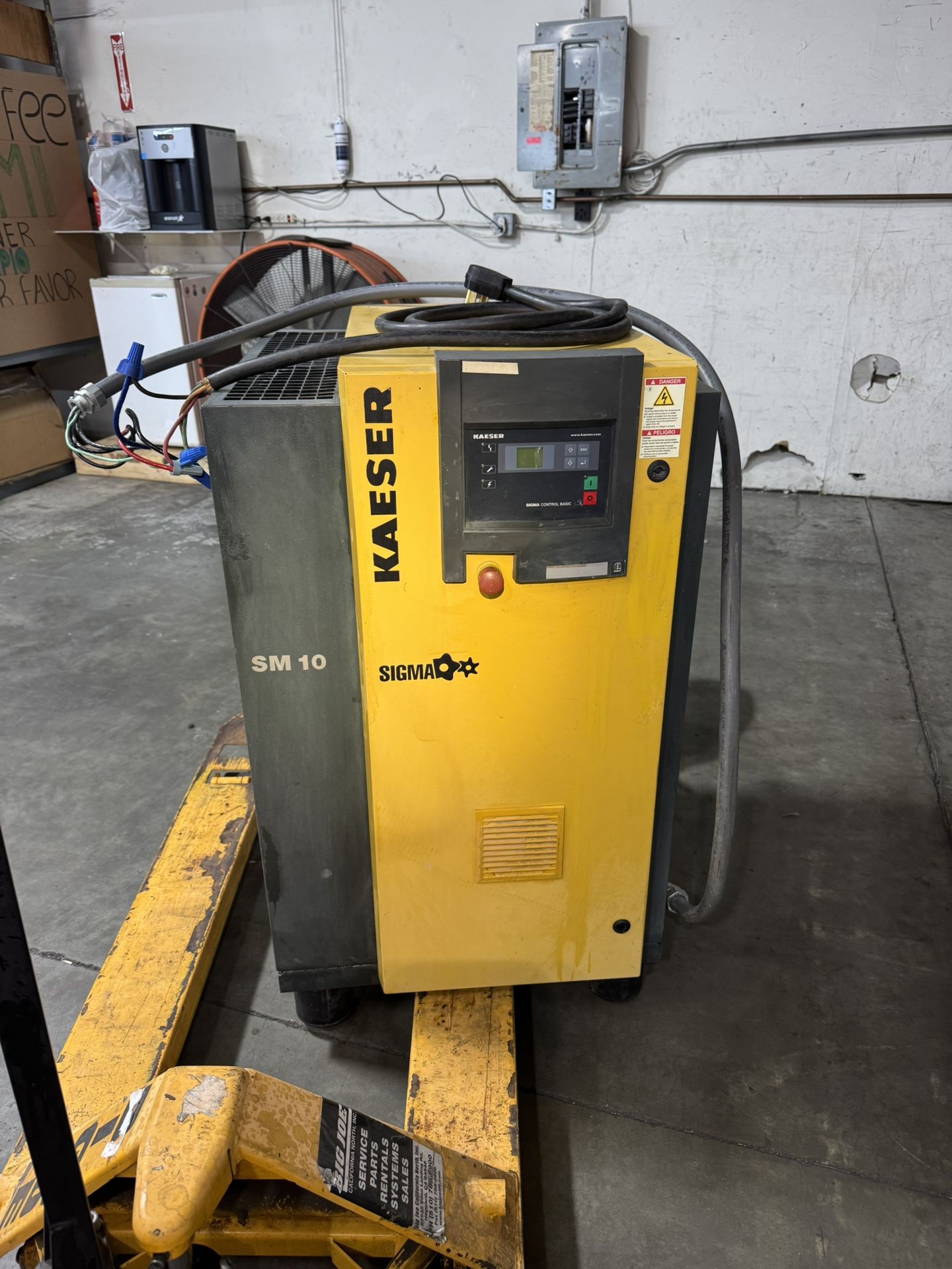 Air Compressor 