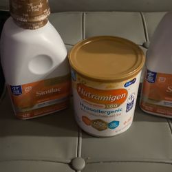 Similac Sensitive Liquid And Nutramigen In Powder