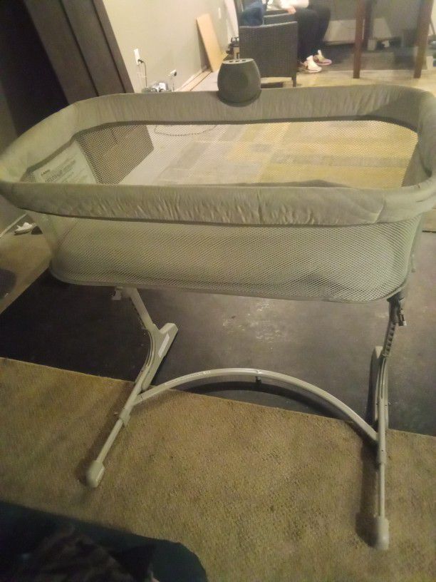 Baby Crib And Changing  Table