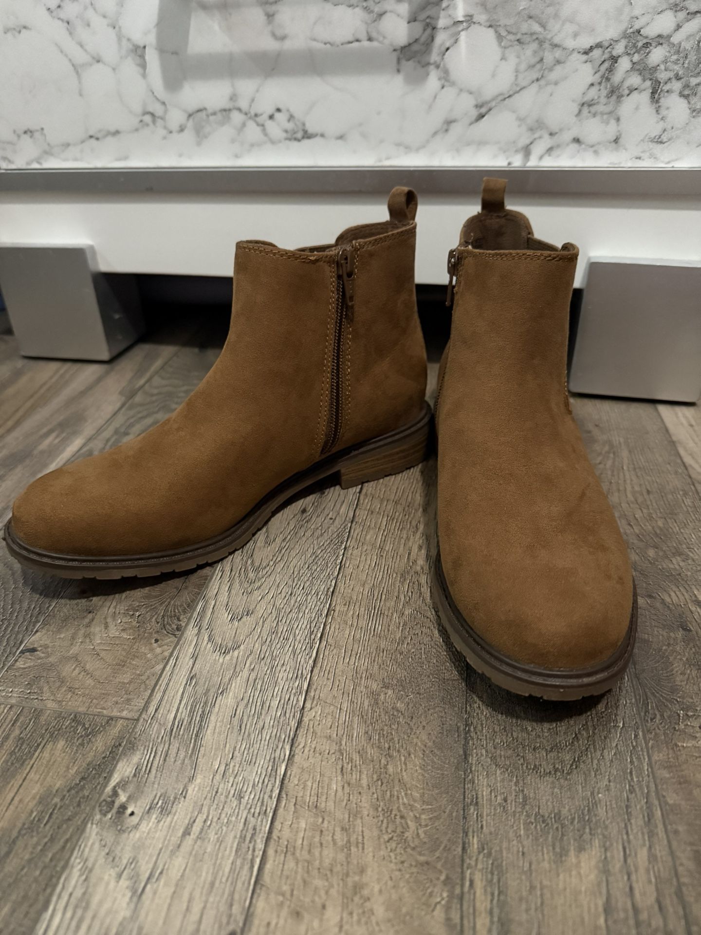 Women’s Brown Boots