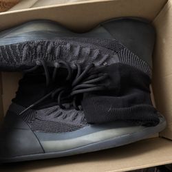 Yeezy Basketball Shoe