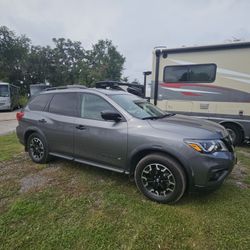 2019 Nissan Pathfinder