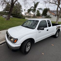 2001 Toyota Tacoma Extra cab Automatic