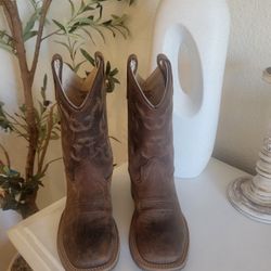 Youth Cowboy Boots SIZE 1