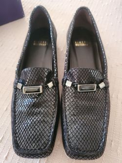 Stuart Weitzman Women's Black Loafers, Size 7.5 N (narrow)