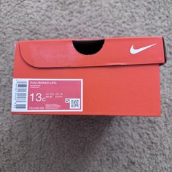 BNIB Nike Flex Runner Child Size 13