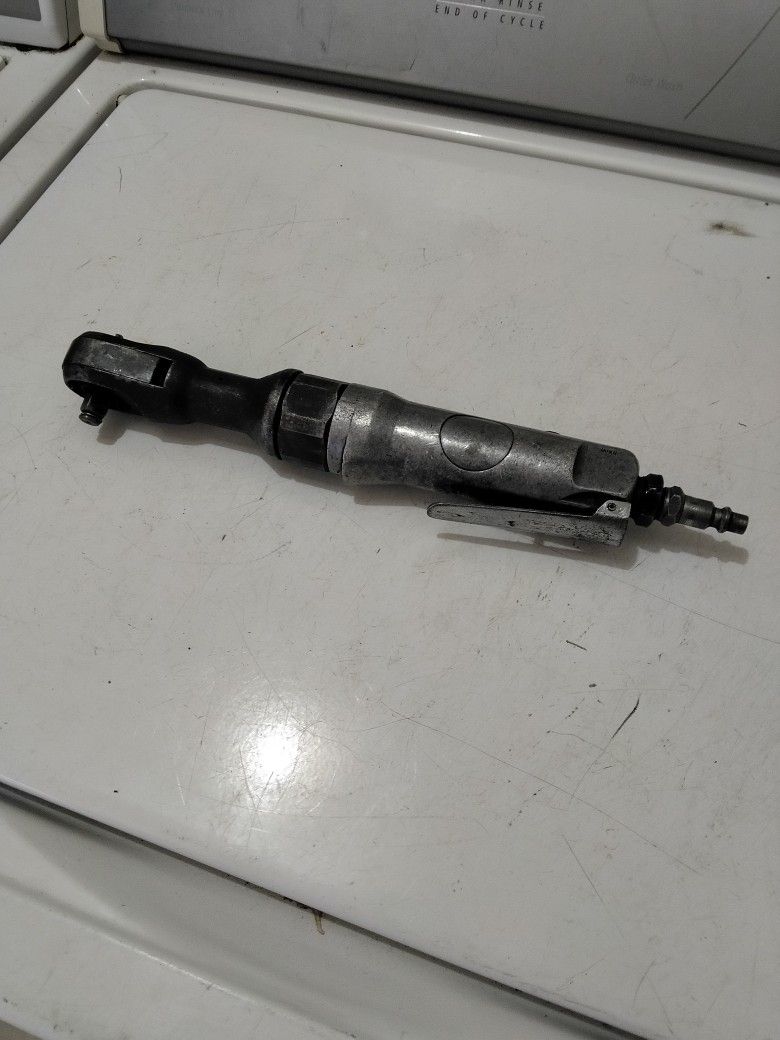 Works Excellent 3/8 Drive Air Ratchet For Sale In Pine Hills
