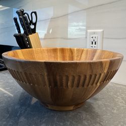 Acacia Wood Large Serving Bowl
