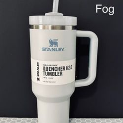 NEW Stanley 40 oz Tumbler (FOG)