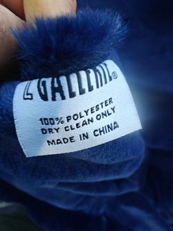 Z gallery blue plush throw
