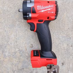 Milwaukee M18 FUEL 3/8 Inch Impact Wrench 