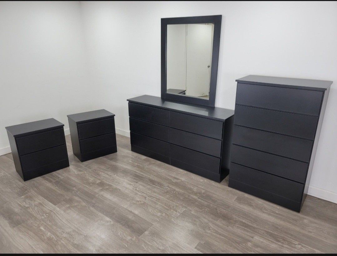 Dresser With Mirror, Chest And Two Nightstands 🌌 Comoda Con Espejo, Gavetero Y Dos Mesitas De Noche 🌌