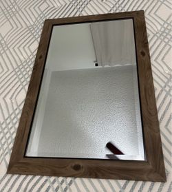 24”x36” mirror