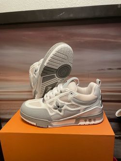 Lv stake gray