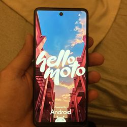Moto g 5g 128gb 2024 carrier unlocked located at Kendall lakes make an offer
