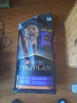 Purina Pro Plan Sport Active 26/16 Chicken & Rice Formula Dog Food, 37.5 https://offerup.com/redirect/?o=bGJzLm9wZW4= bag