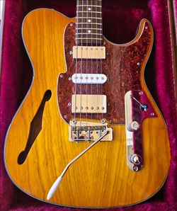Fret King Country Squire Semitone Deluxe Thinline wHSC Natural HSH Blend Control