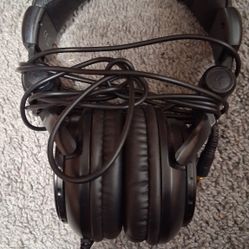 Tascam TH - 03 Studio Headphones
