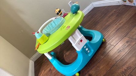 Baby walker