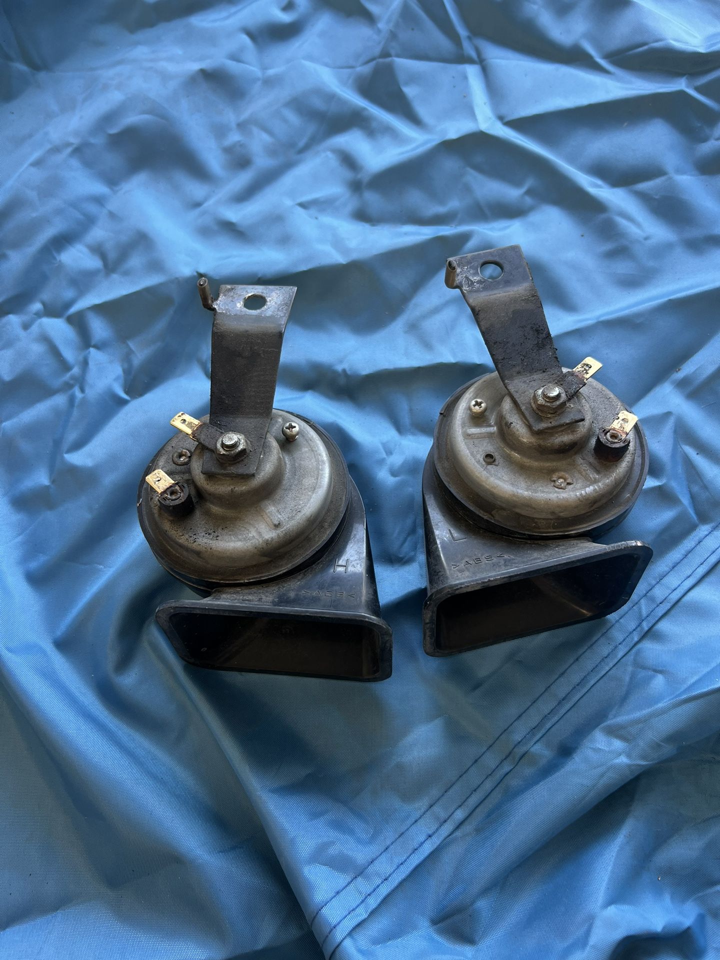 2022 Nissan Titan Horn Assembly Genuine OEM