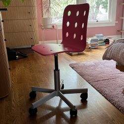 Pink Swivel Desk Chair